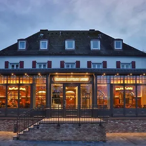 3* Hotel Brauerei Lohhof Im Muenchner Norden, Direkt An Der S1, Naehe Vom Flughafen, Zentrum, A92, Allianz Arena, Ruderregatta Und Schiessanlage G- Hochbrueck Entfernt, Internationale Kueche